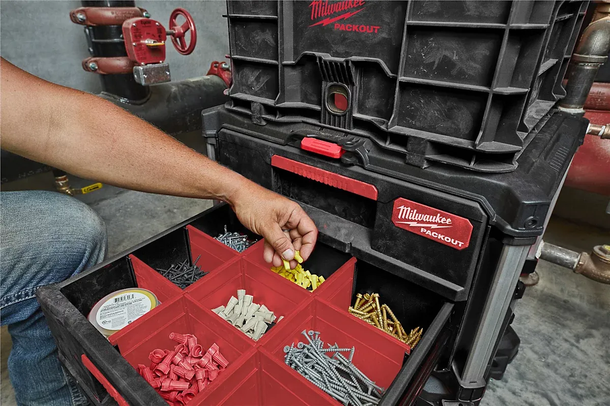 Milwaukee PACKOUT 2 Drawer Tool Box Organiser Stackable Tool Storage 4932472129 - Image 2